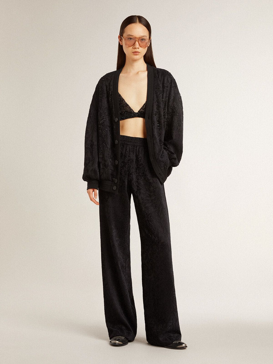 gležnarji za mlade iz črnega usnja s peščeno obarvanim vezenjem