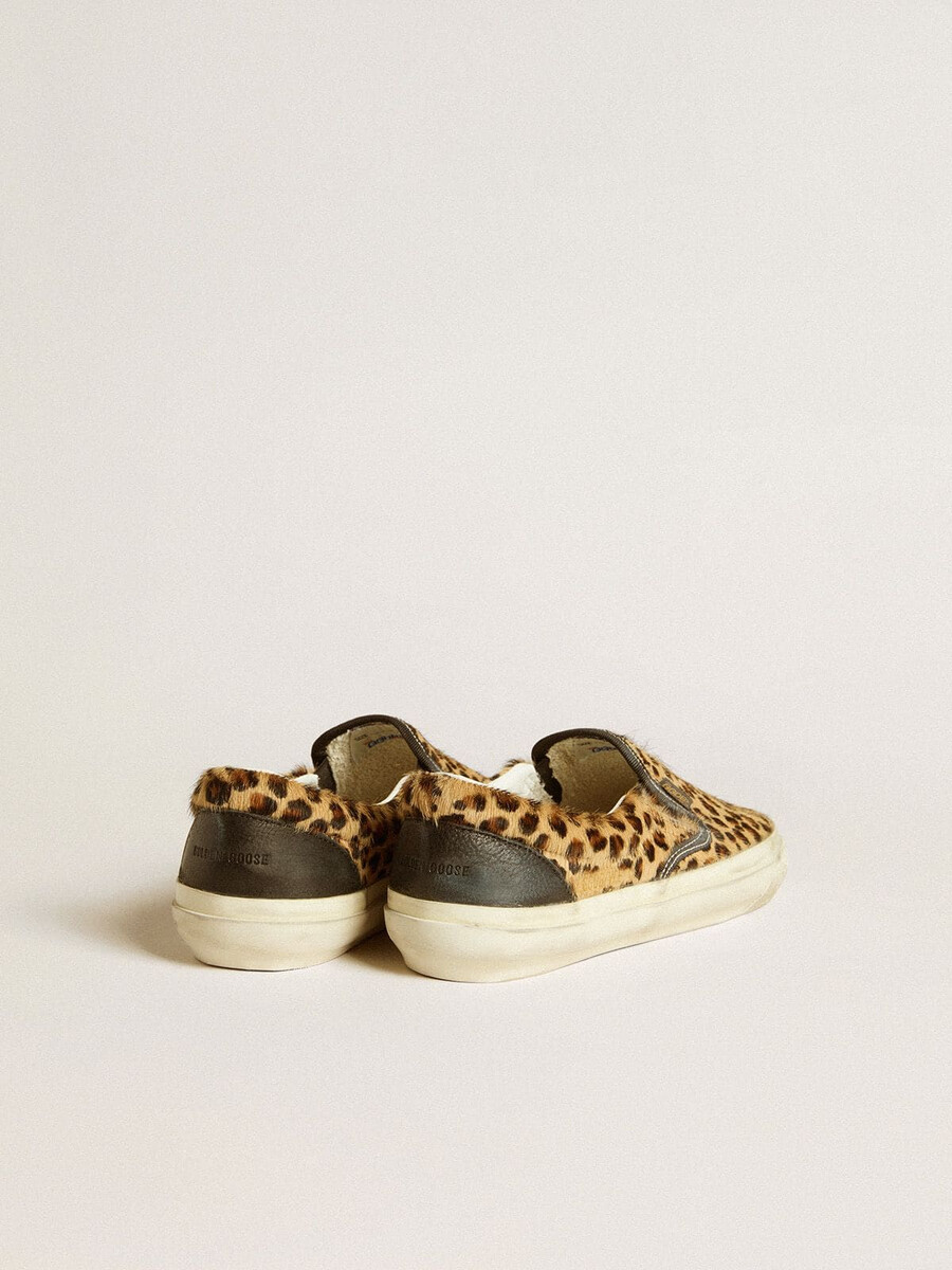 moški vce penstar iz leopardjega vzorca ponijeve kože s črnim usnjenim jezičkom na peti
