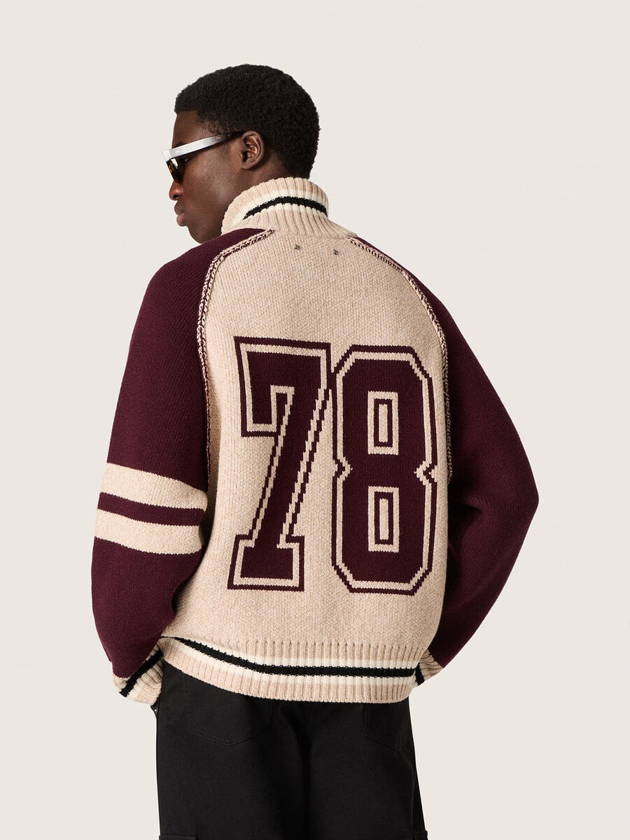 unisex bomber jakna iz bele in bordo žakard pletenine