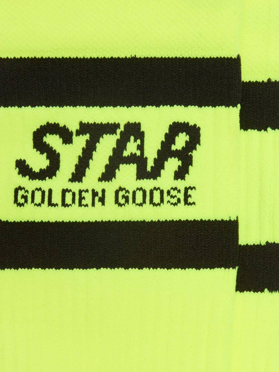 neonsko rumene športne nogavice s črnimi črtami